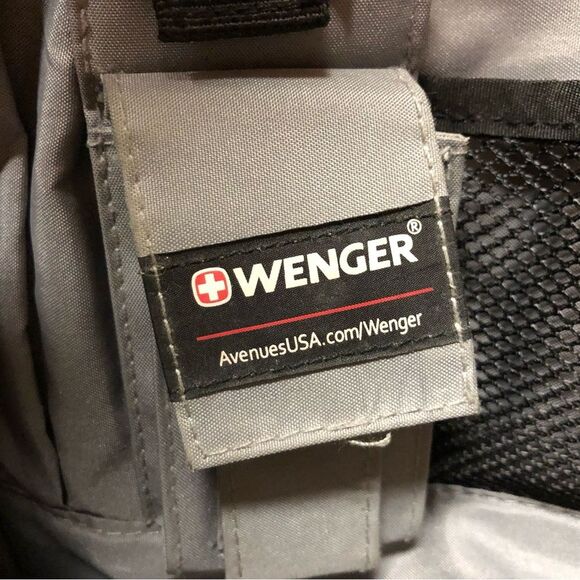 Wegner Swissgear Slim Case 16" Computer Laptop Sleeve Business Briefcase - Picture 7 of 12